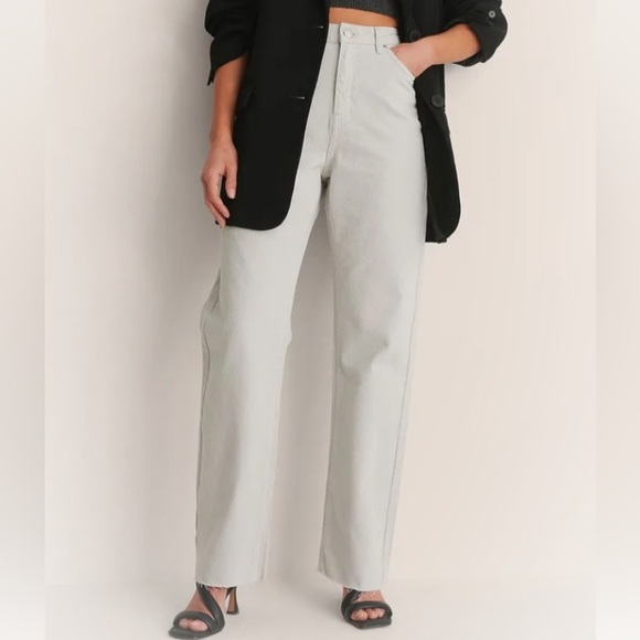 New with tags. Na-kd raw hem jeans - Picture 2 of 12